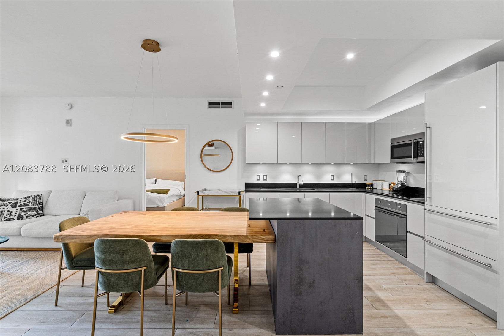 1010 Brickell Ave #4009, Miami FL 33131