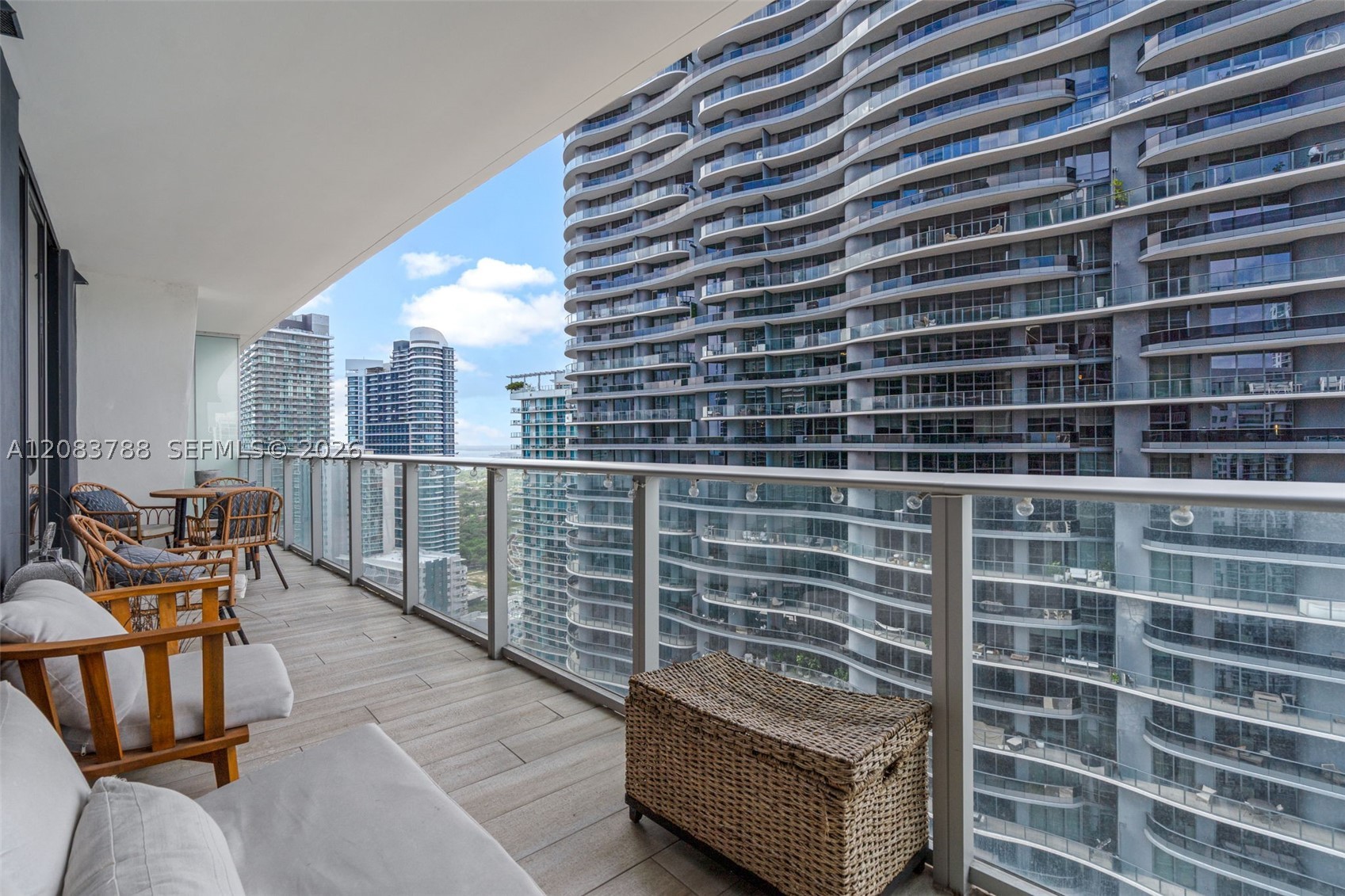 1010 Brickell Ave #4009, Miami FL 33131