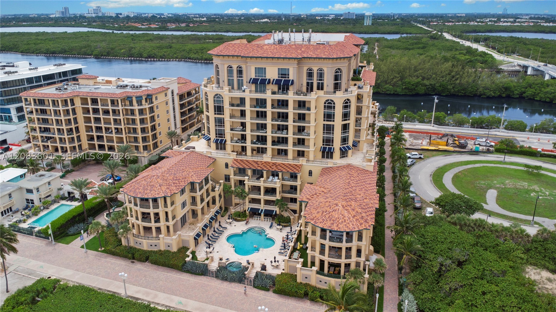3501 N Ocean Dr #V5, Hollywood FL 33019