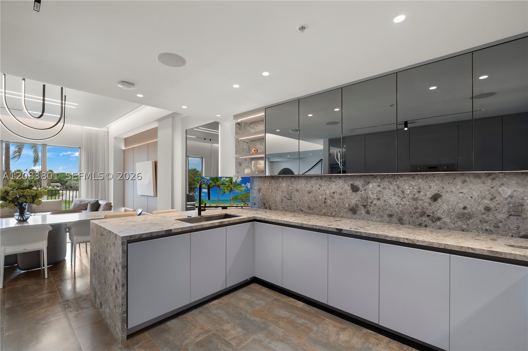 3501 N Ocean Dr #V5, Hollywood FL 33019