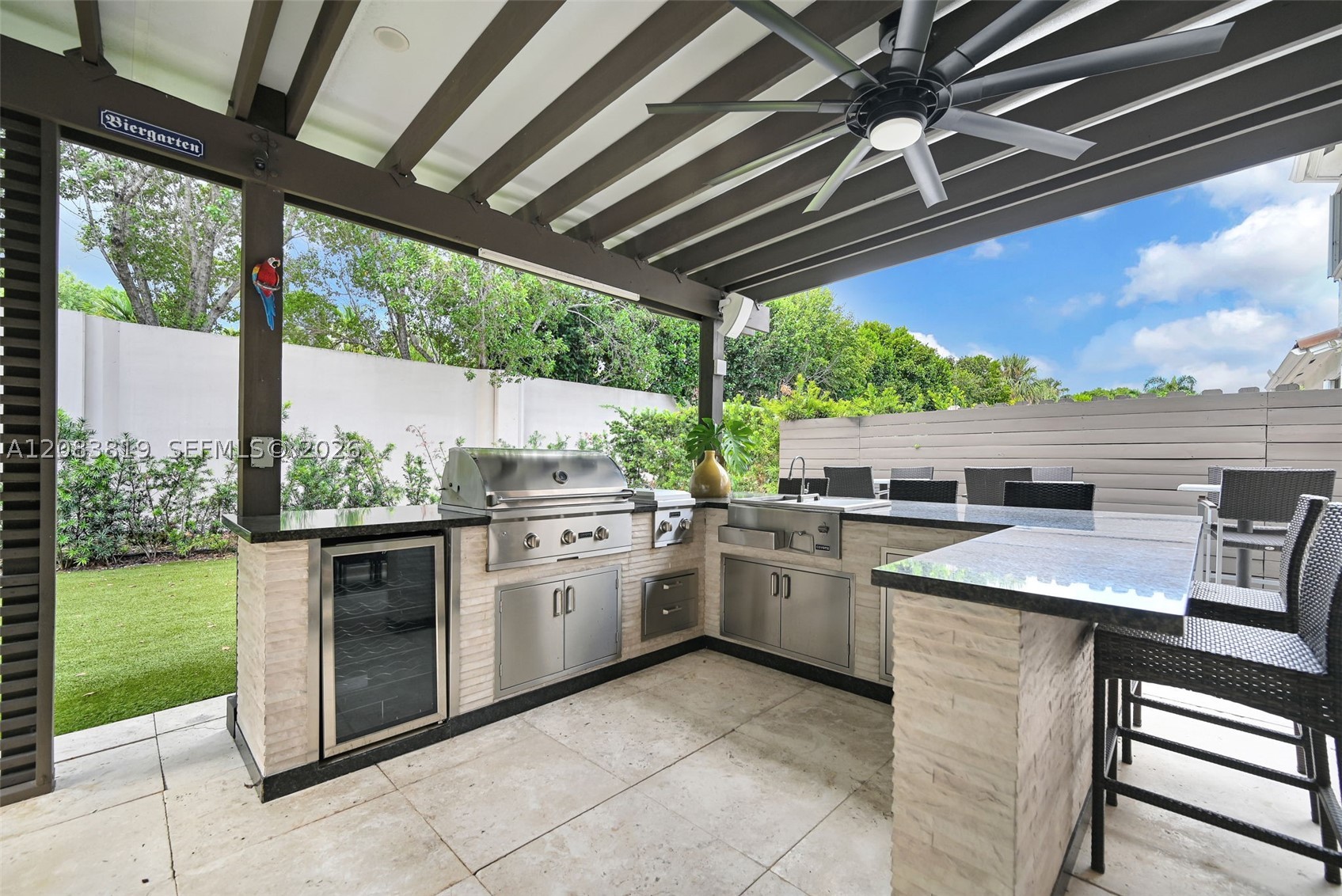10957 NW 73rd Ter, Doral FL 33178