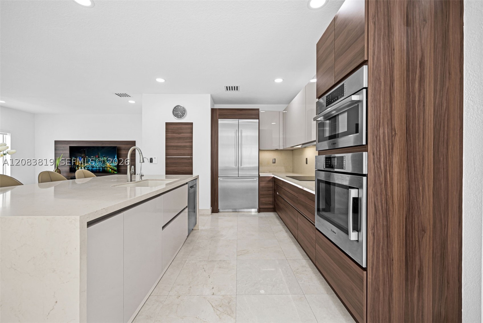 10957 NW 73rd Ter, Doral FL 33178