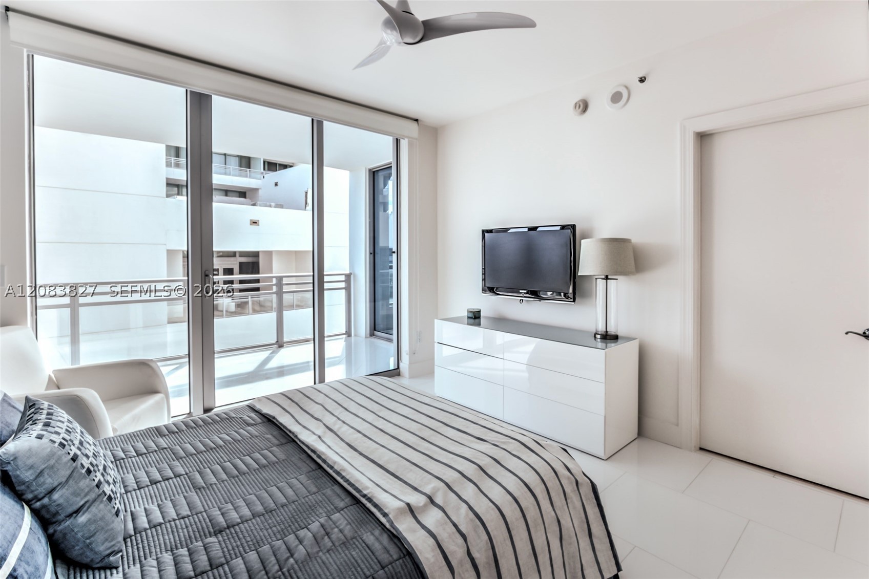 3535 S OCEAN DR #705, Hollywood FL 33019