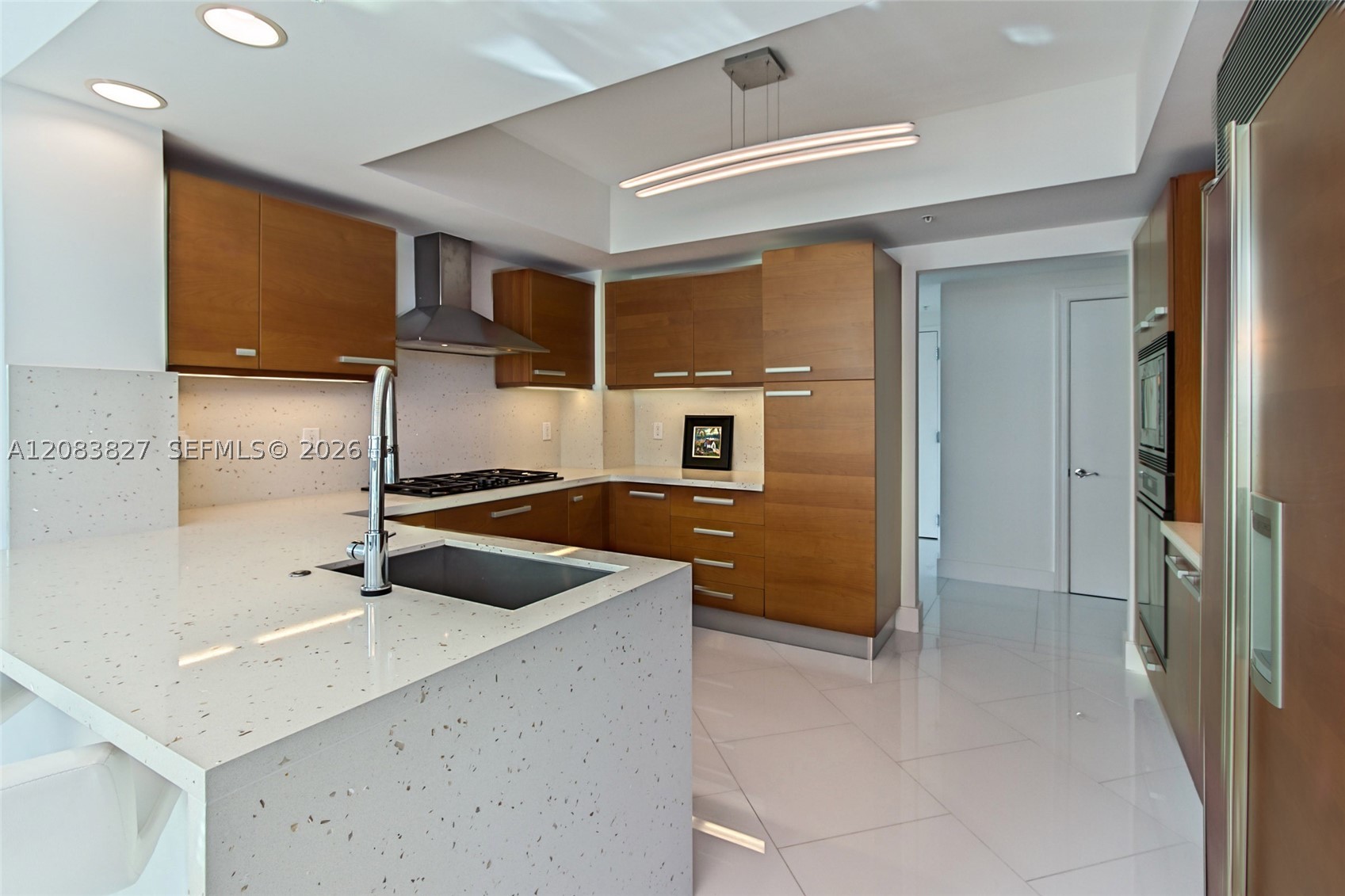 3535 S OCEAN DR #705, Hollywood FL 33019