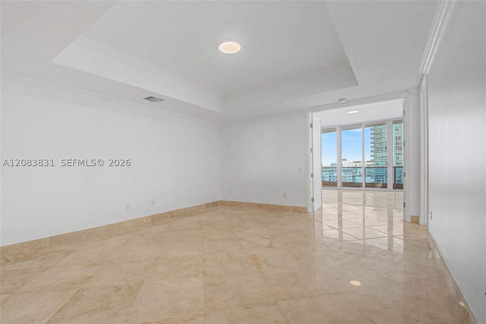 5959 Collins Ave #1503, Miami Beach FL 33140