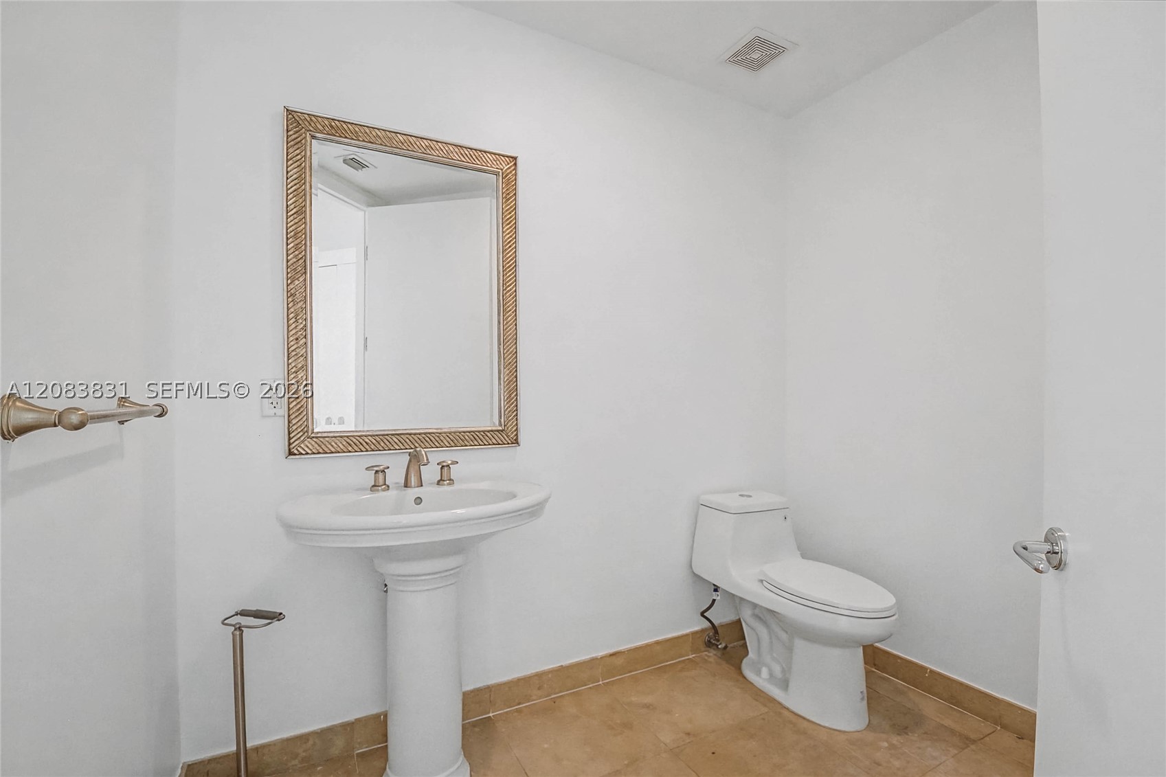 5959 Collins Ave #1503, Miami Beach FL 33140