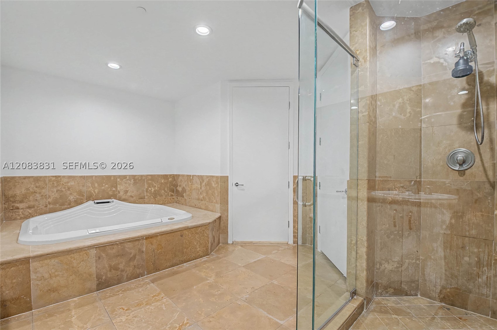 5959 Collins Ave #1503, Miami Beach FL 33140