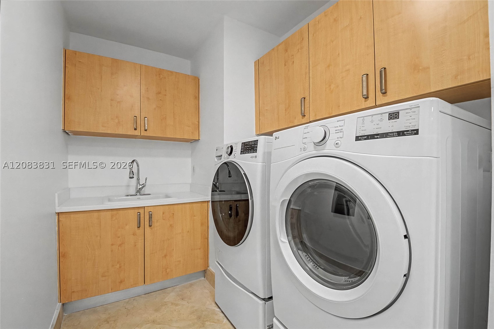 5959 Collins Ave #1503, Miami Beach FL 33140