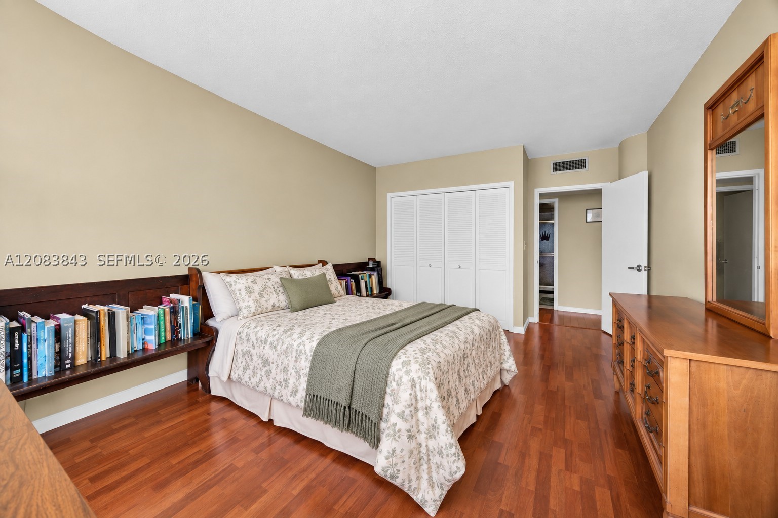 900 Bay Dr #601, Miami Beach FL 33141