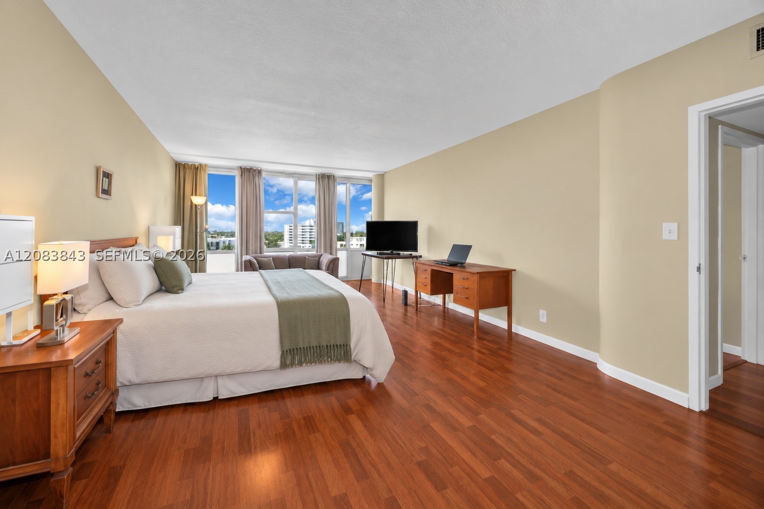 900 Bay Dr #601, Miami Beach FL 33141