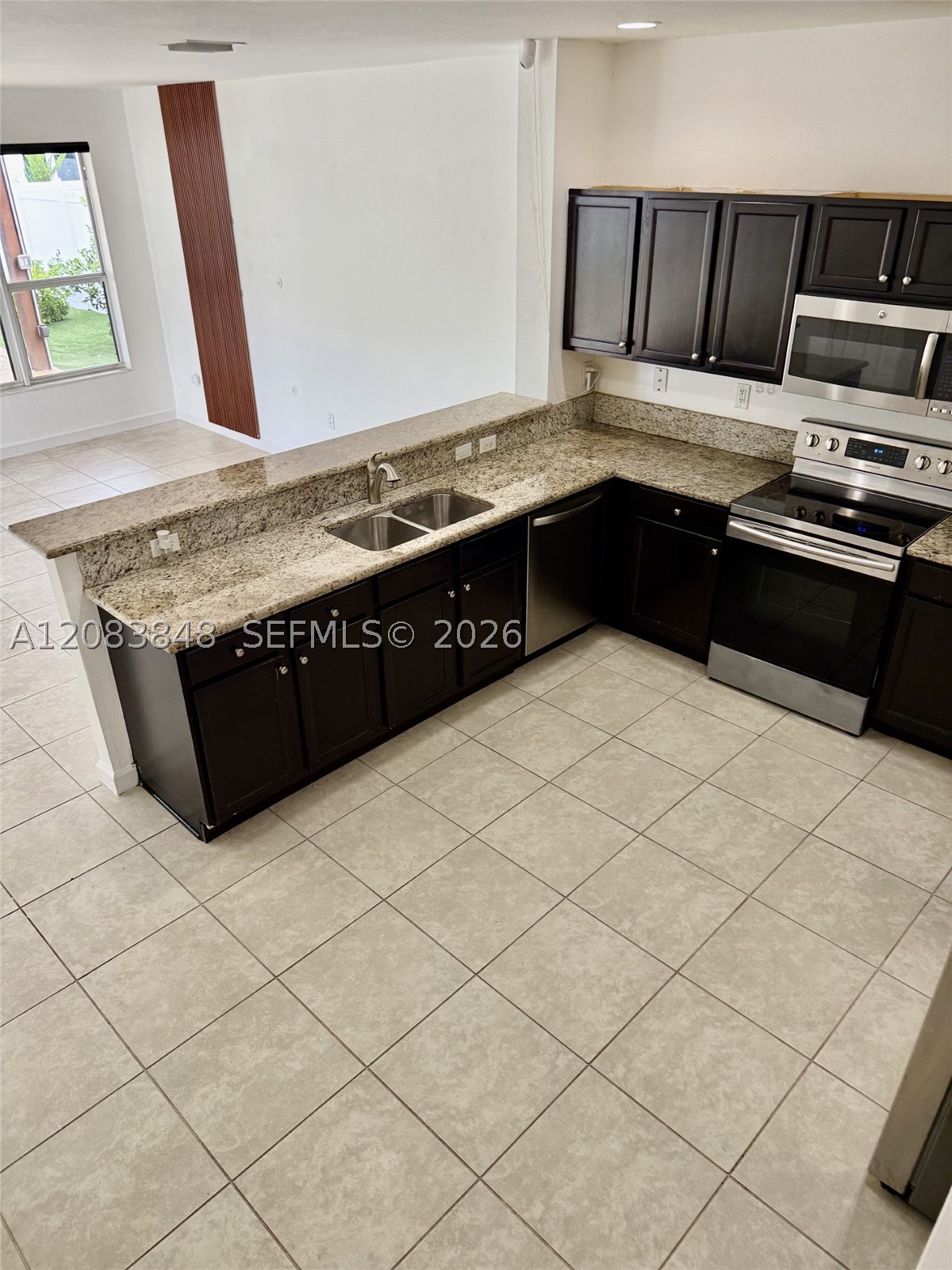 17081 SW 94th Way, Miami FL 33196