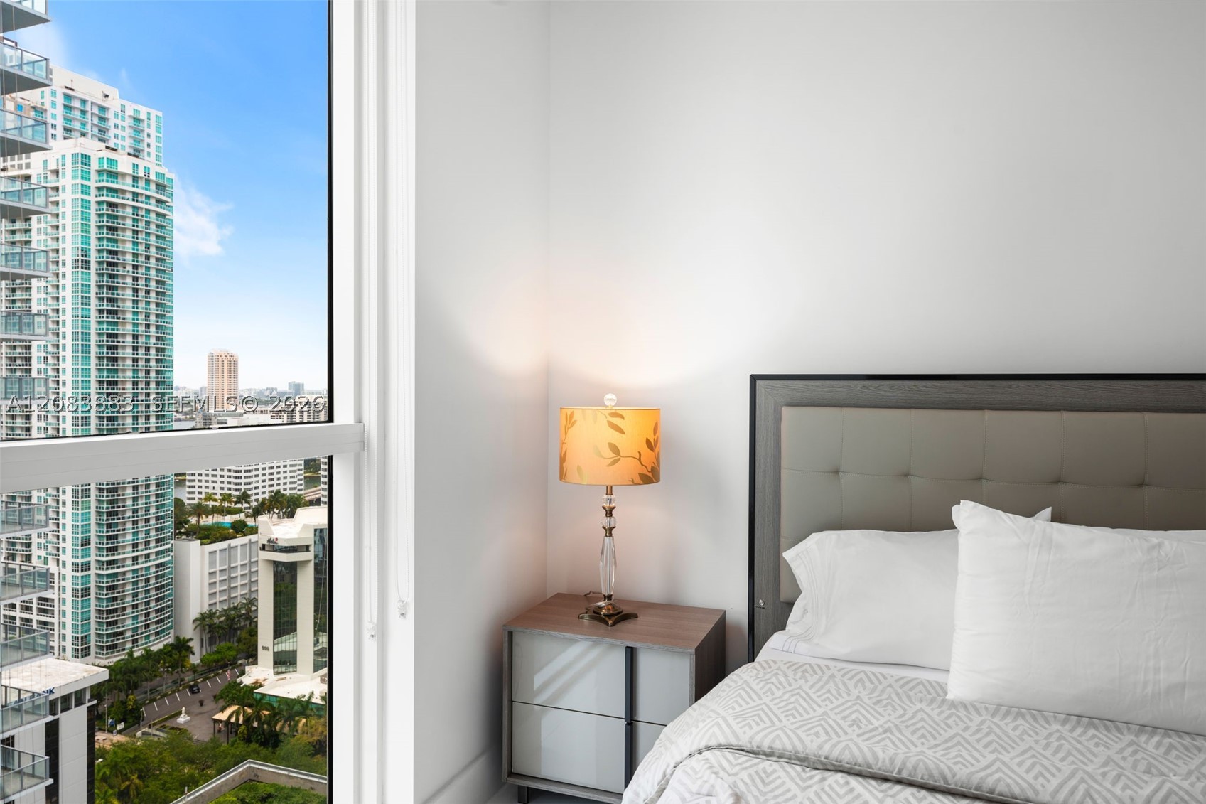 1080 Brickell Ave #2509, Miami FL 33131