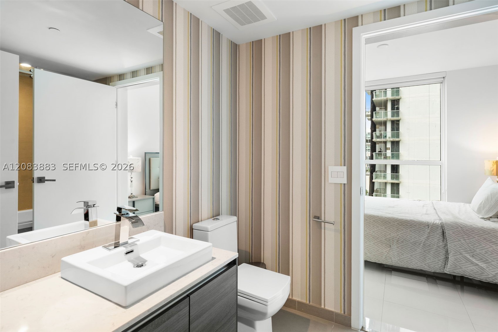 1080 Brickell Ave #2509, Miami FL 33131