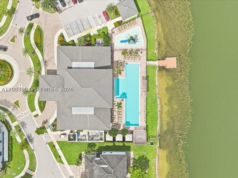 15603 NW 88th Ave, Miami Lakes FL 33018