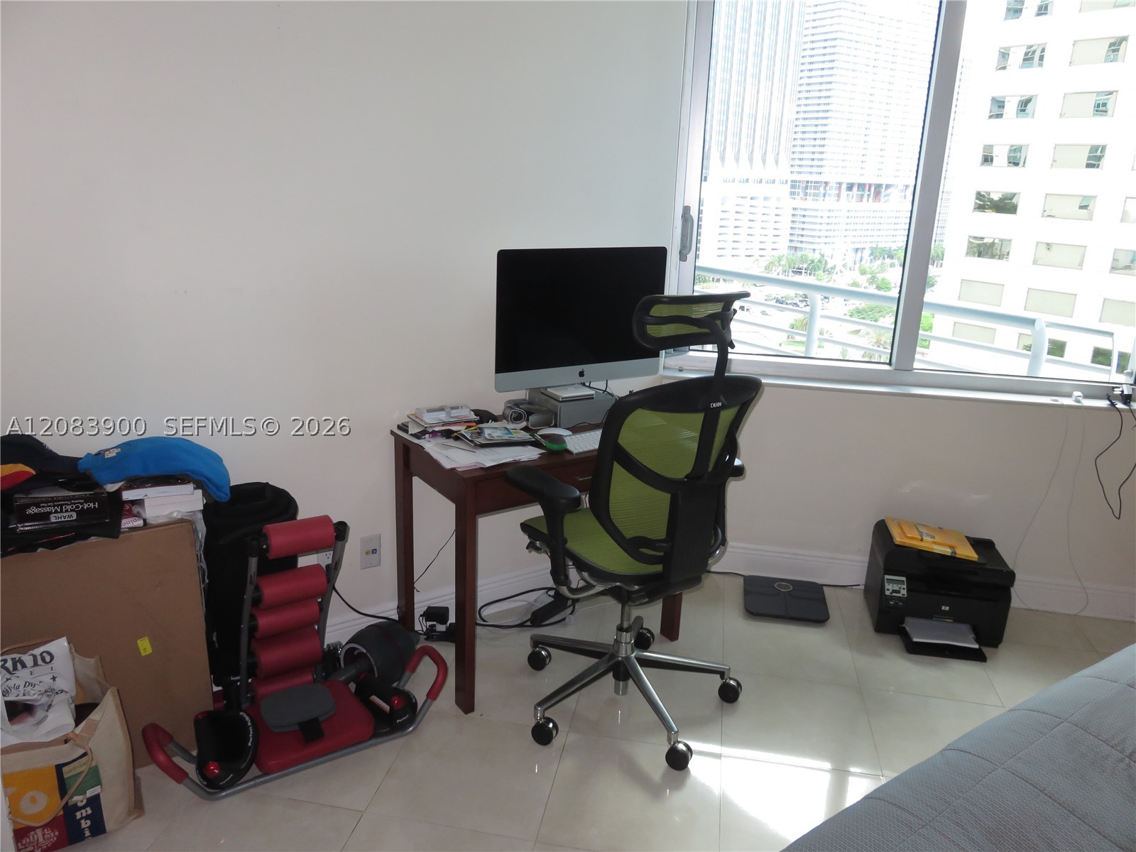 335 S Biscayne Blvd #1508, Miami FL 33131