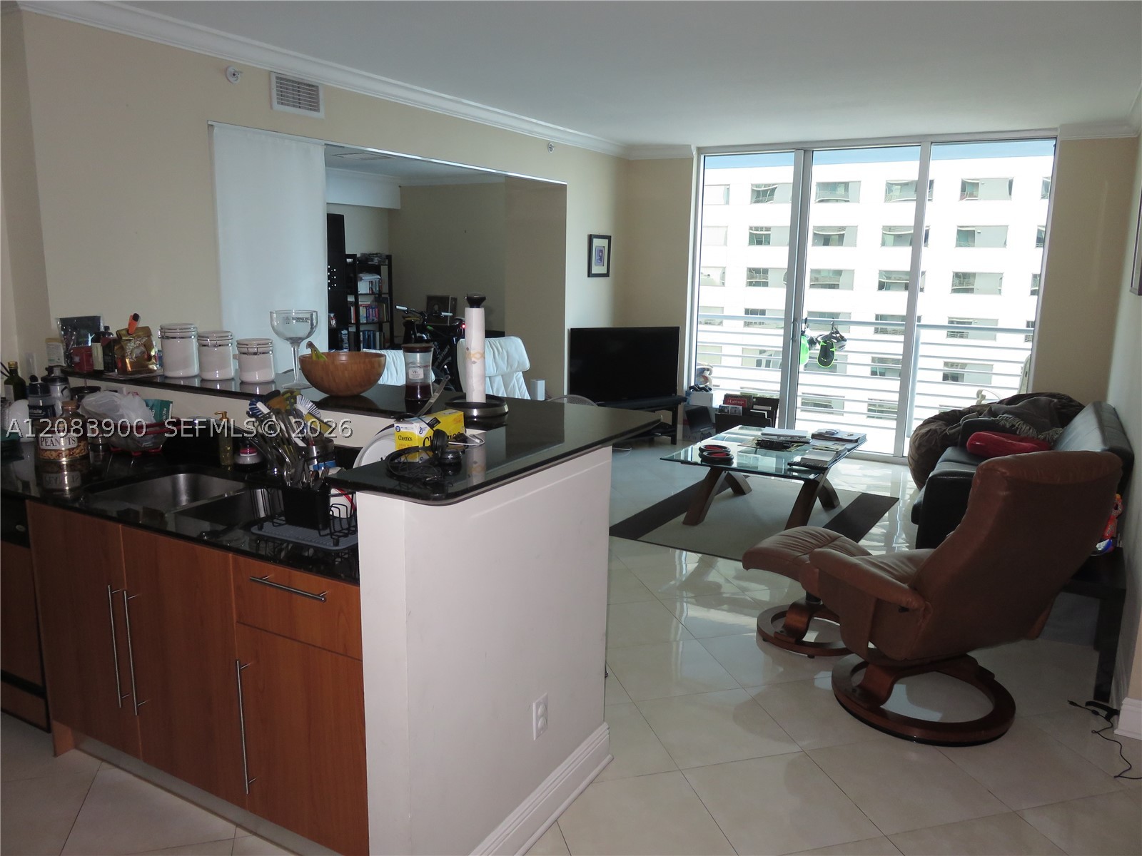 335 S Biscayne Blvd #1508, Miami FL 33131