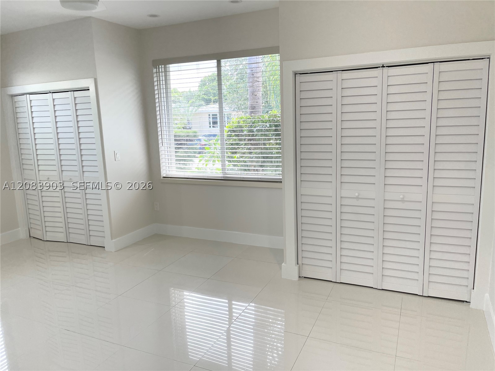 4555 N Jefferson Ave, Miami Beach FL 33140