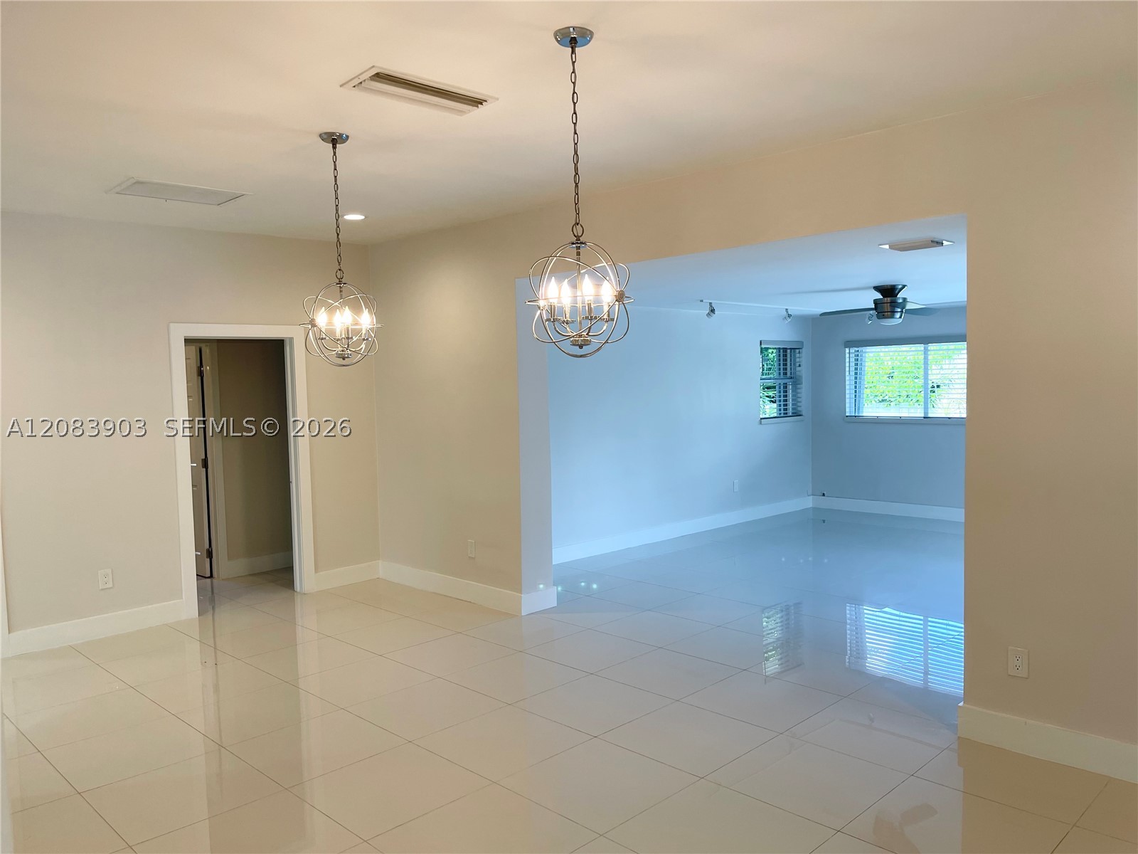 4555 N Jefferson Ave, Miami Beach FL 33140