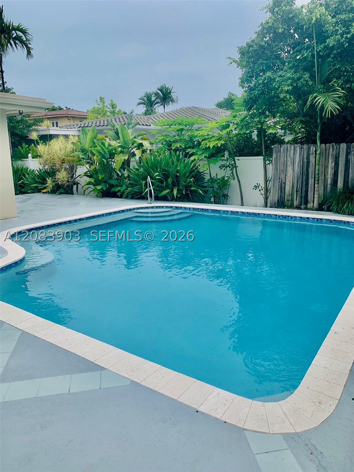 4555 N Jefferson Ave, Miami Beach FL 33140