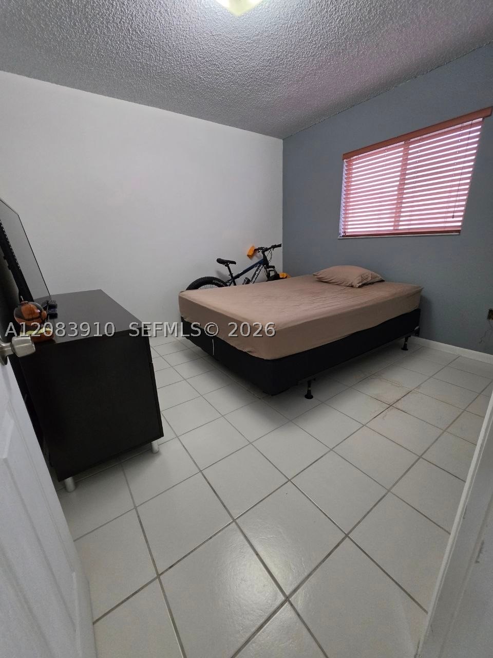 10101 W Okeechobee Rd #10-202, Hialeah Gardens FL 33016
