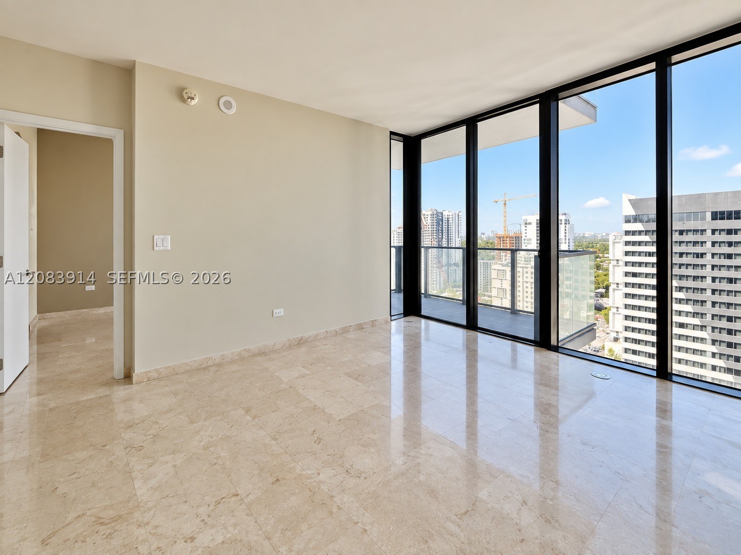 88 SW 7th St #1808, Miami FL 33130