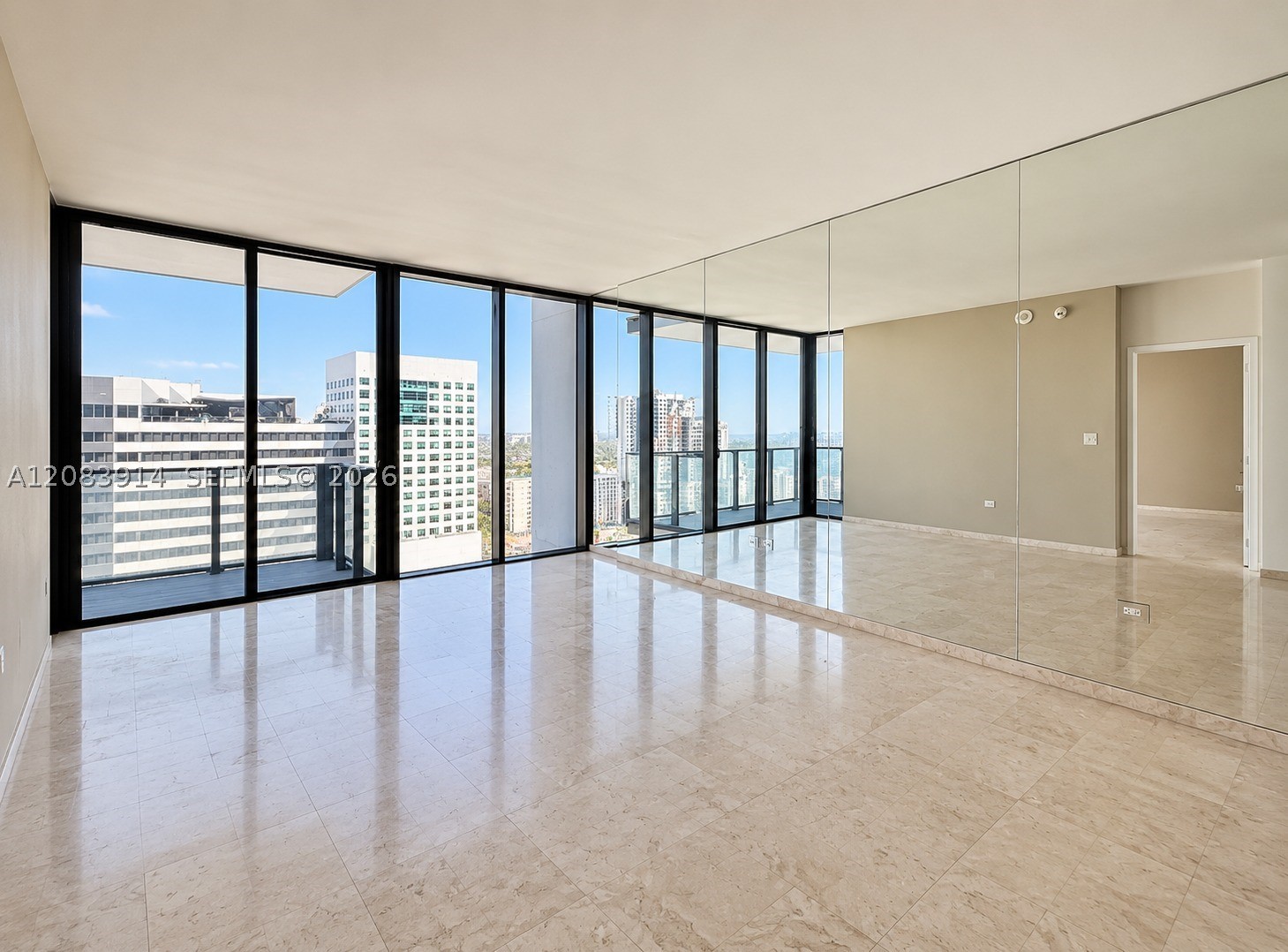 88 SW 7th St #1808, Miami FL 33130