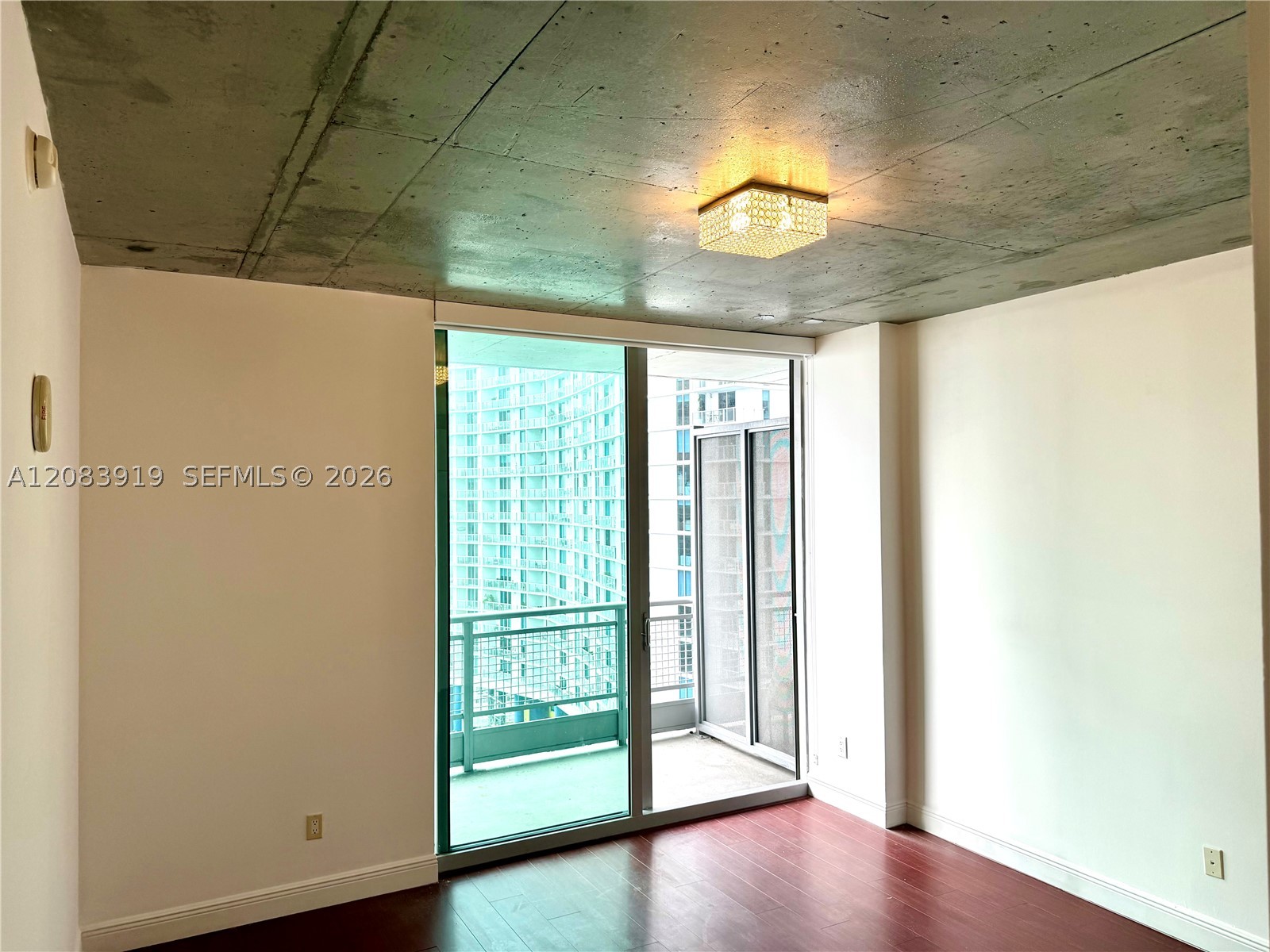 690 SW 1st Ct #2322, Miami FL 33130