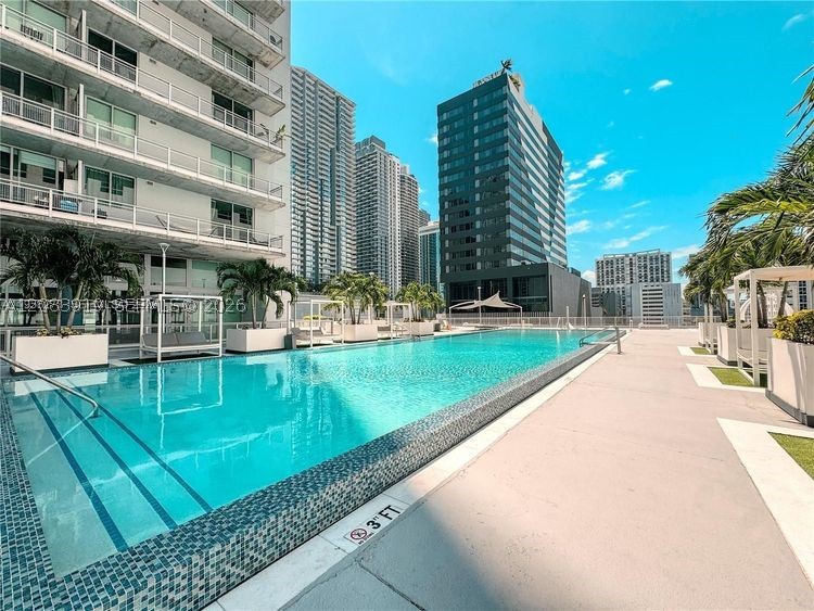 690 SW 1st Ct #2322, Miami FL 33130