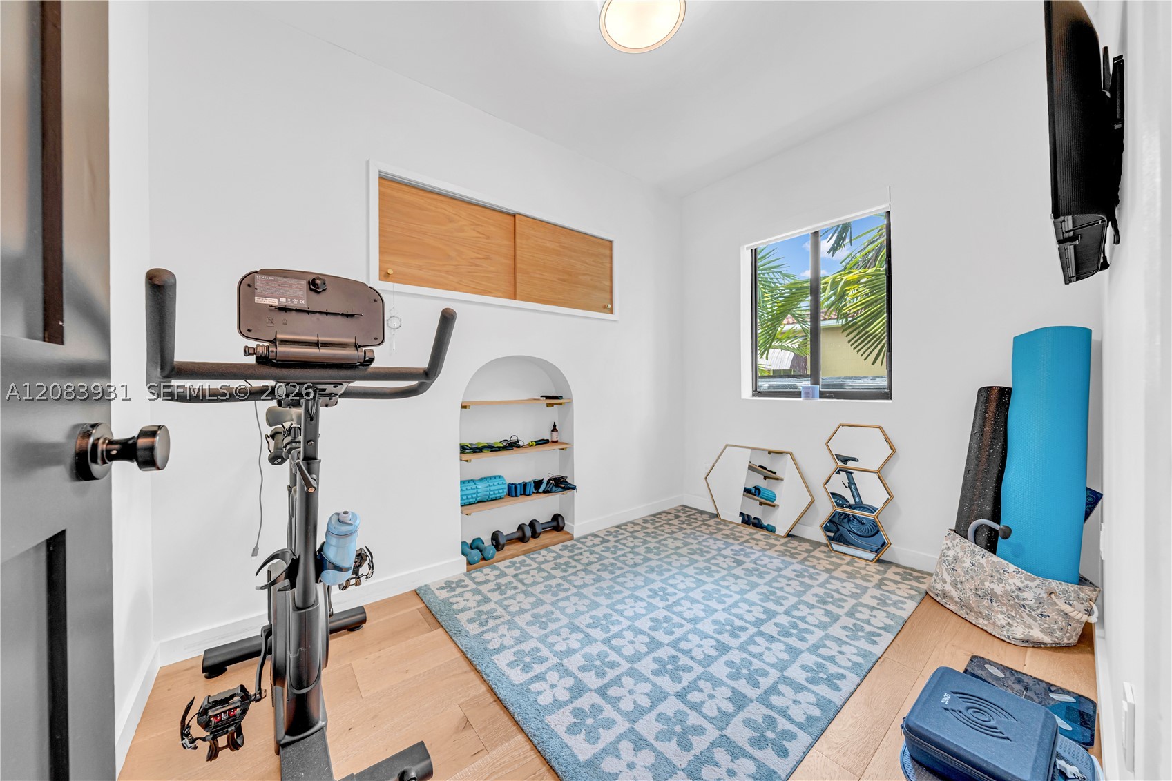 3261 SW 16th Ln, Miami FL 33145