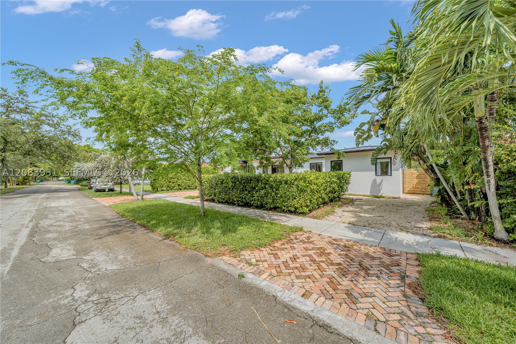 3261 SW 16th Ln, Miami FL 33145