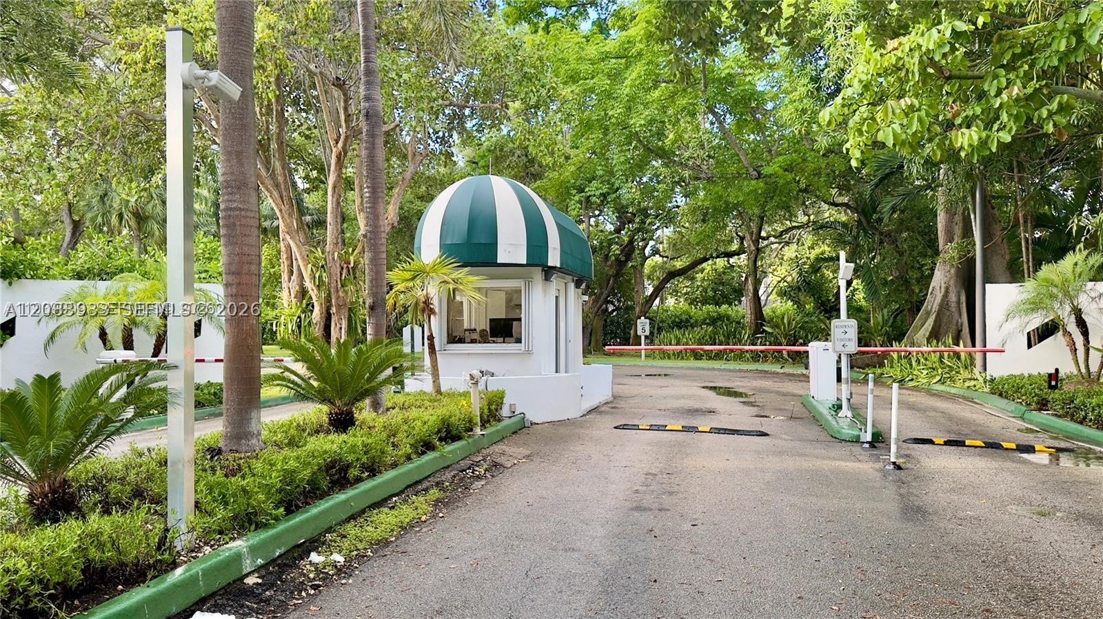 770 NE 69th St #5D, Miami FL 33138