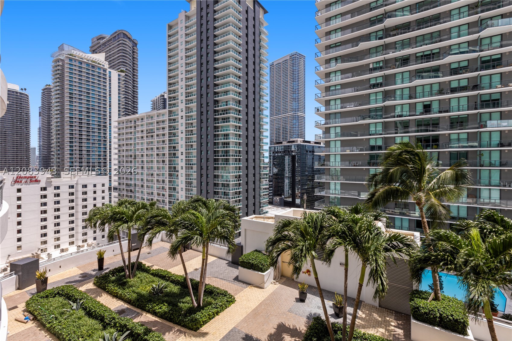 60 SW 13th St #1422, Miami FL 33130