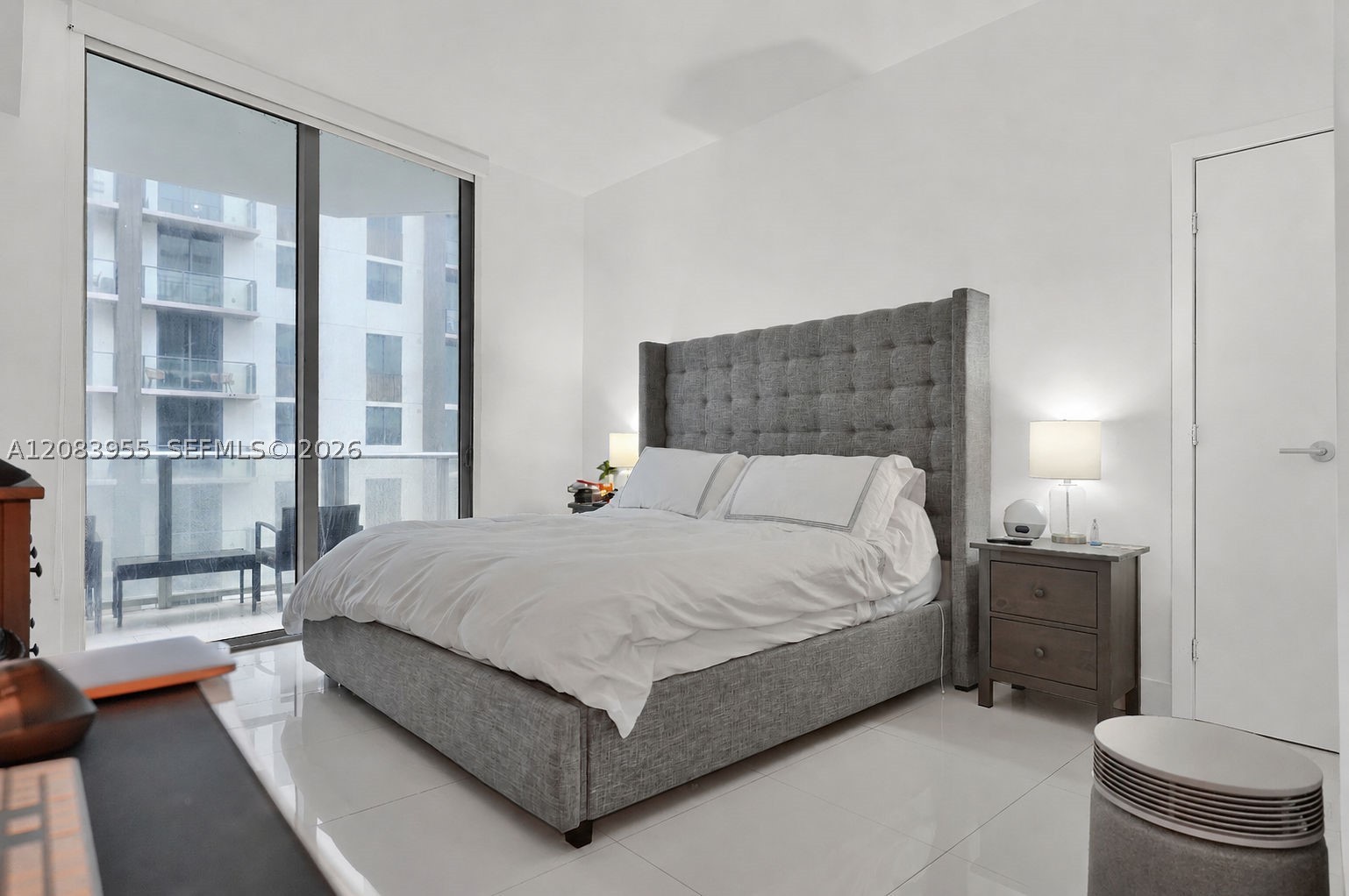 1010 SW 2nd Ave #2005, Miami FL 33130
