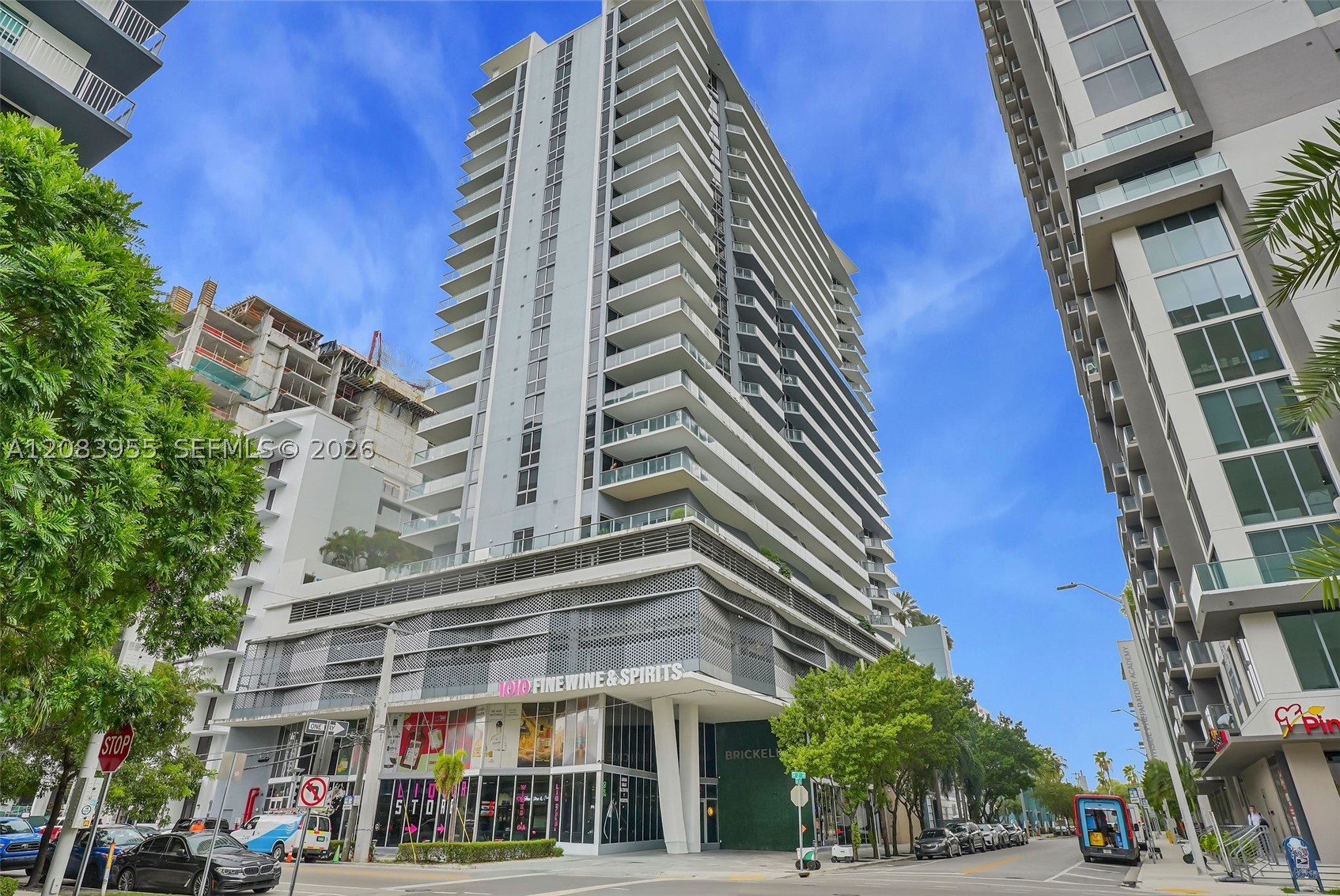 1010 SW 2nd Ave #2005, Miami FL 33130