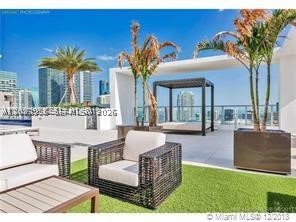 1010 SW 2nd Ave #2005, Miami FL 33130