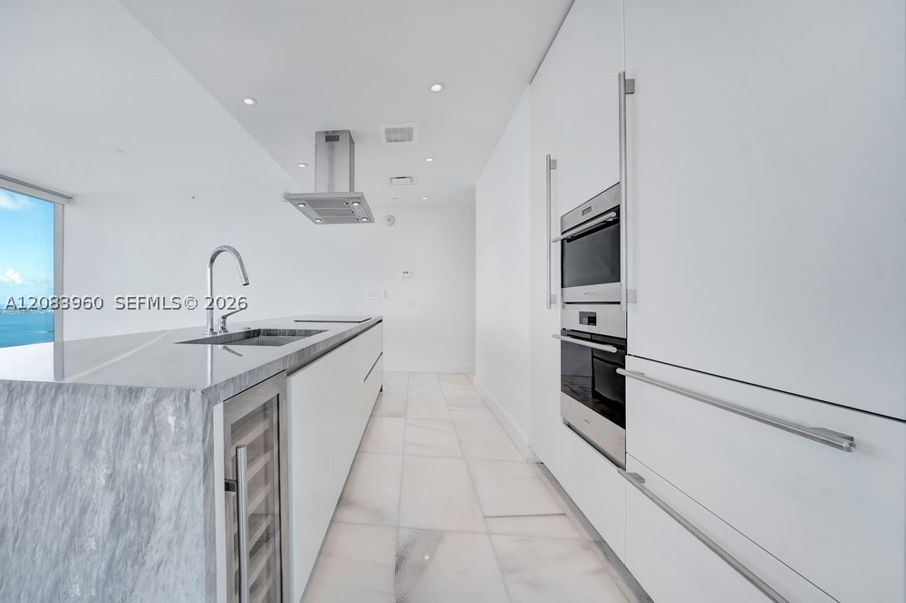 700 NE 26th Ter #4706, Miami FL 33137