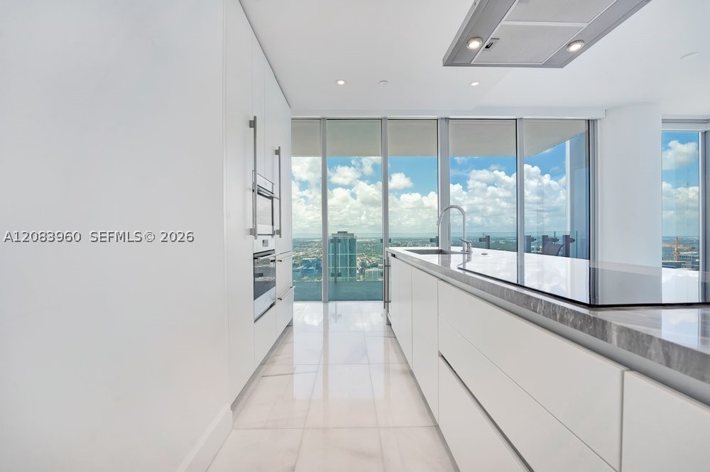 700 NE 26th Ter #4706, Miami FL 33137