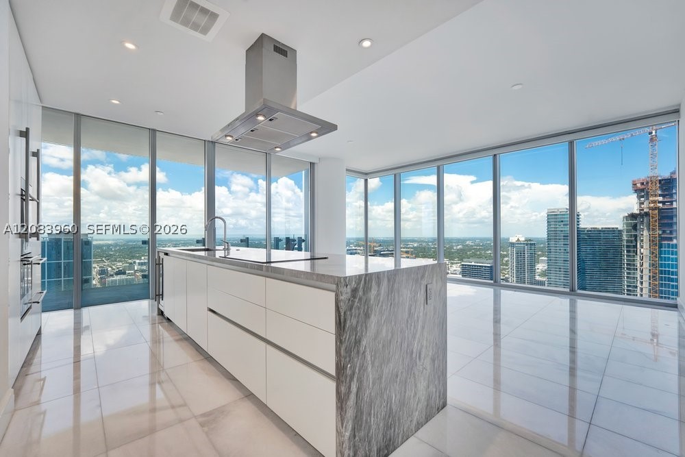 700 NE 26th Ter #4706, Miami FL 33137