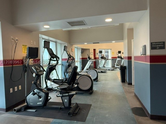 7265 SW 89th St #A215, Miami FL 33156