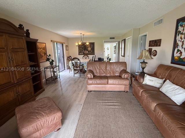 16491 Blatt Blvd #104, Weston FL 33326
