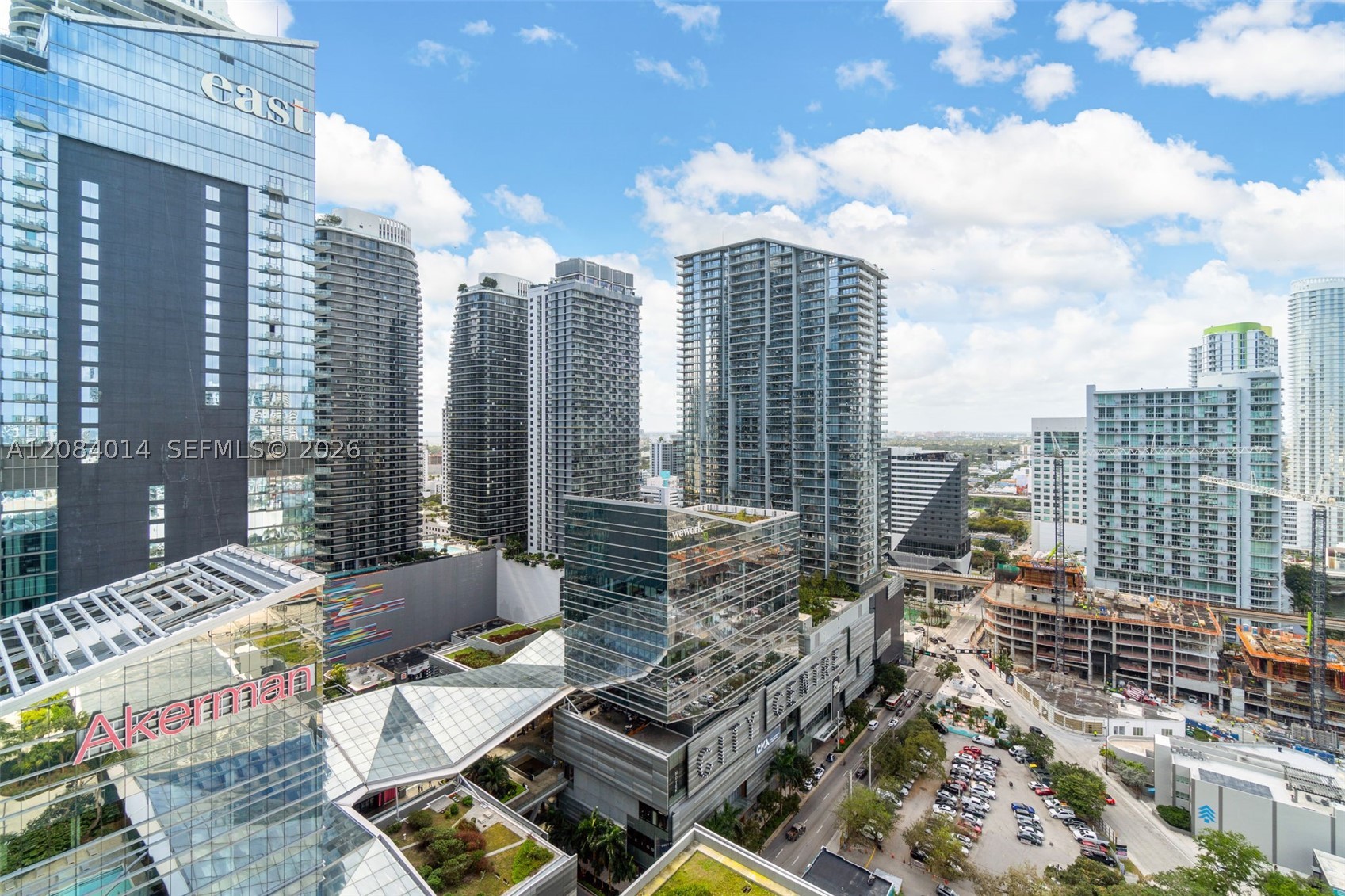 68 SE 6th St #2406, Miami FL 33131