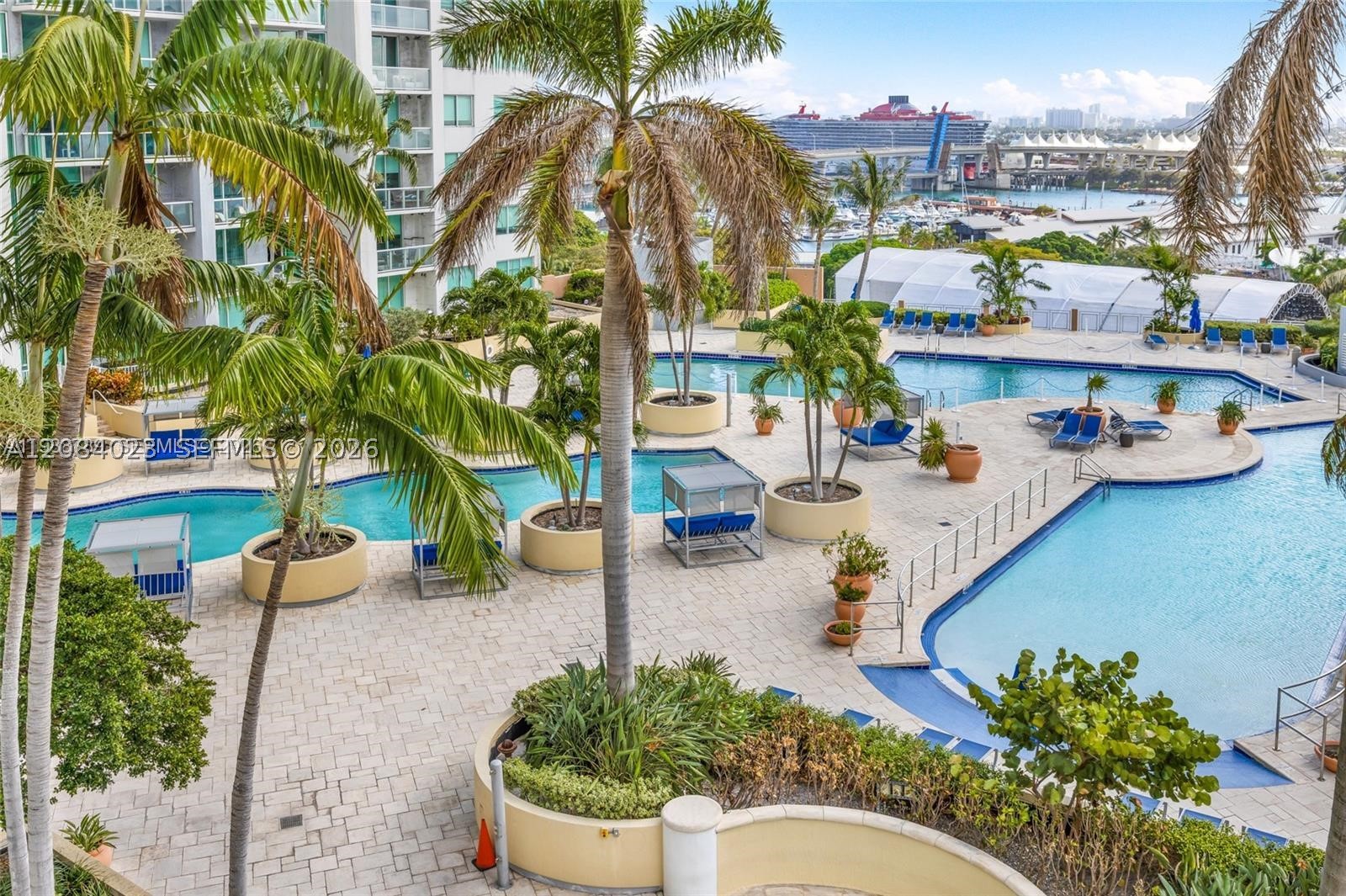 253 NE 2nd ST #3008, Miami FL 33132