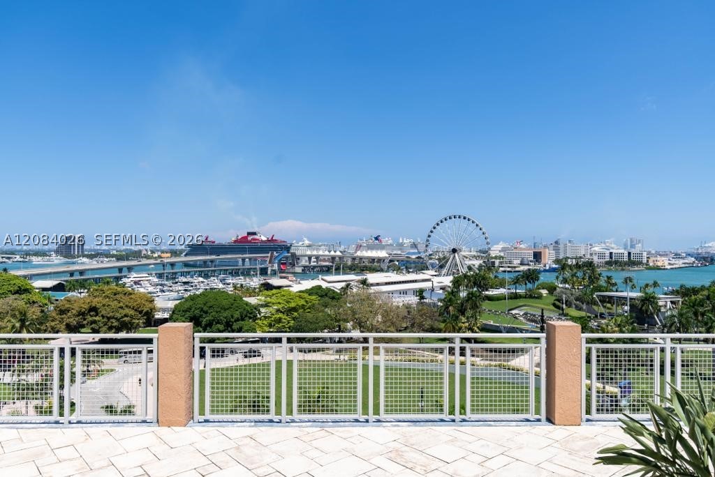 253 NE 2nd St #416, Miami FL 33132