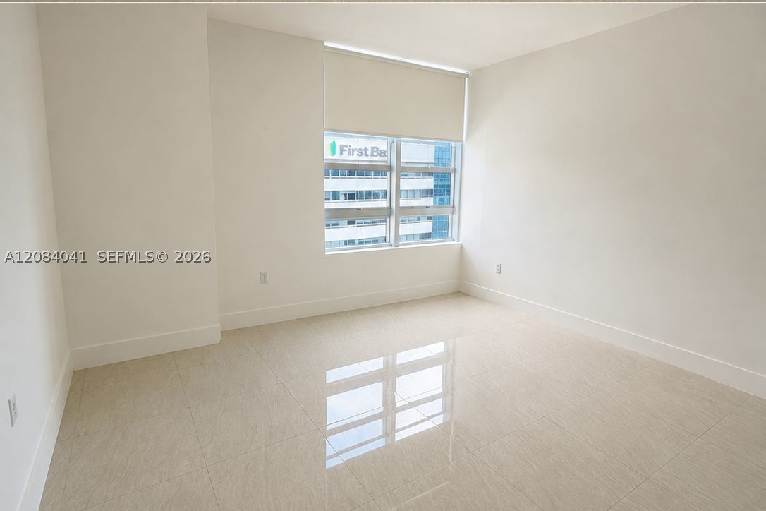 951 Brickell Ave #1609, Miami FL 33131