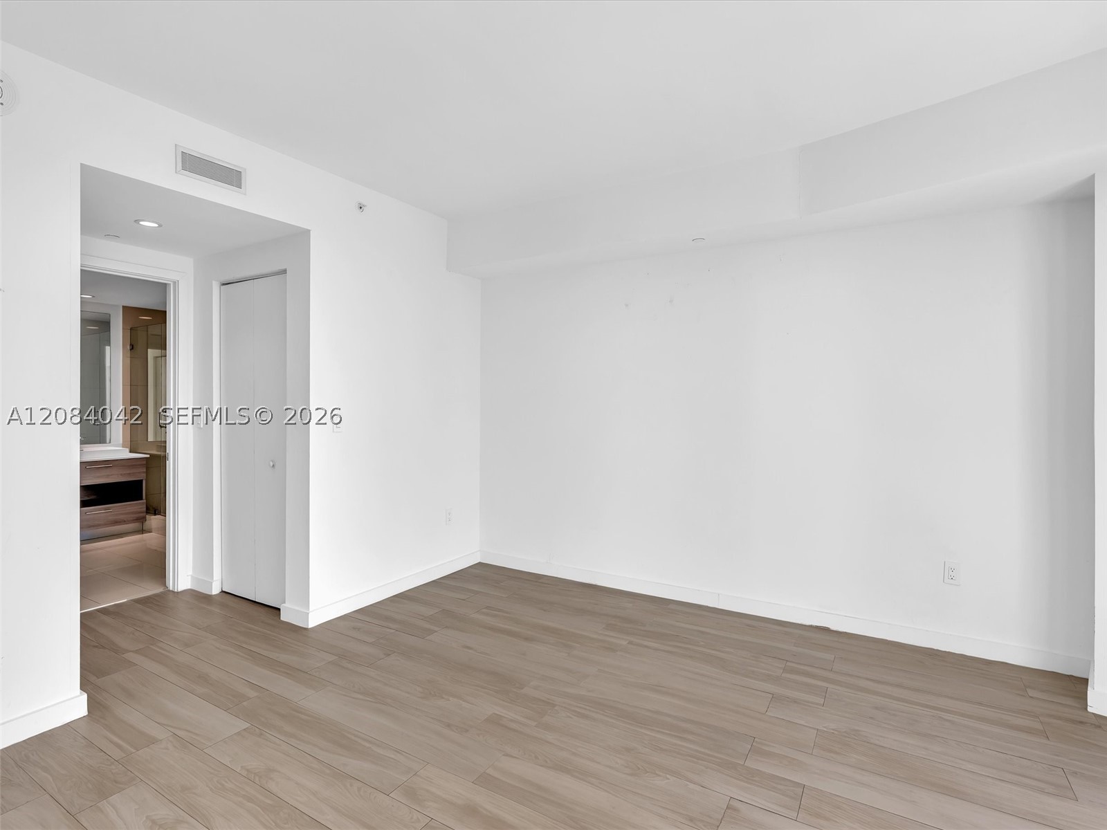 1300 S Miami Ave #3503, Miami FL 33130