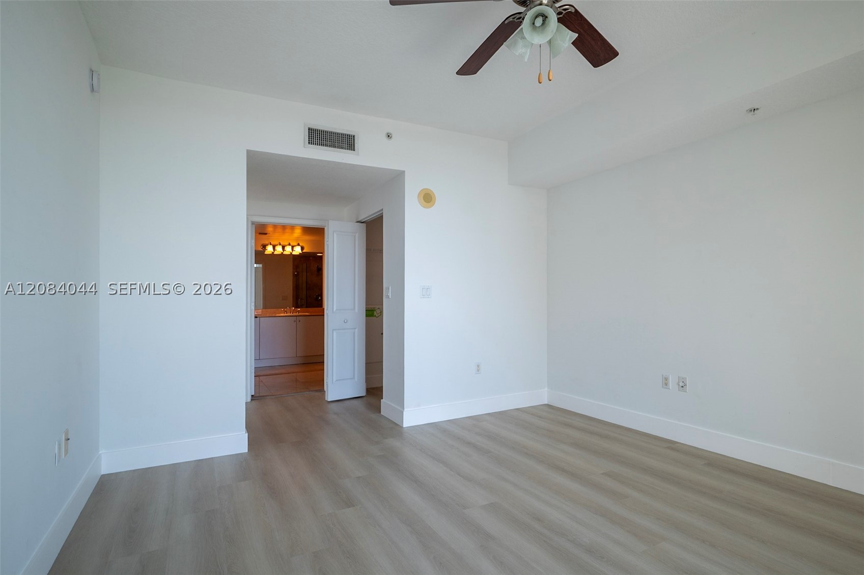 350 N Federal Hwy #512, Boynton Beach FL 33435