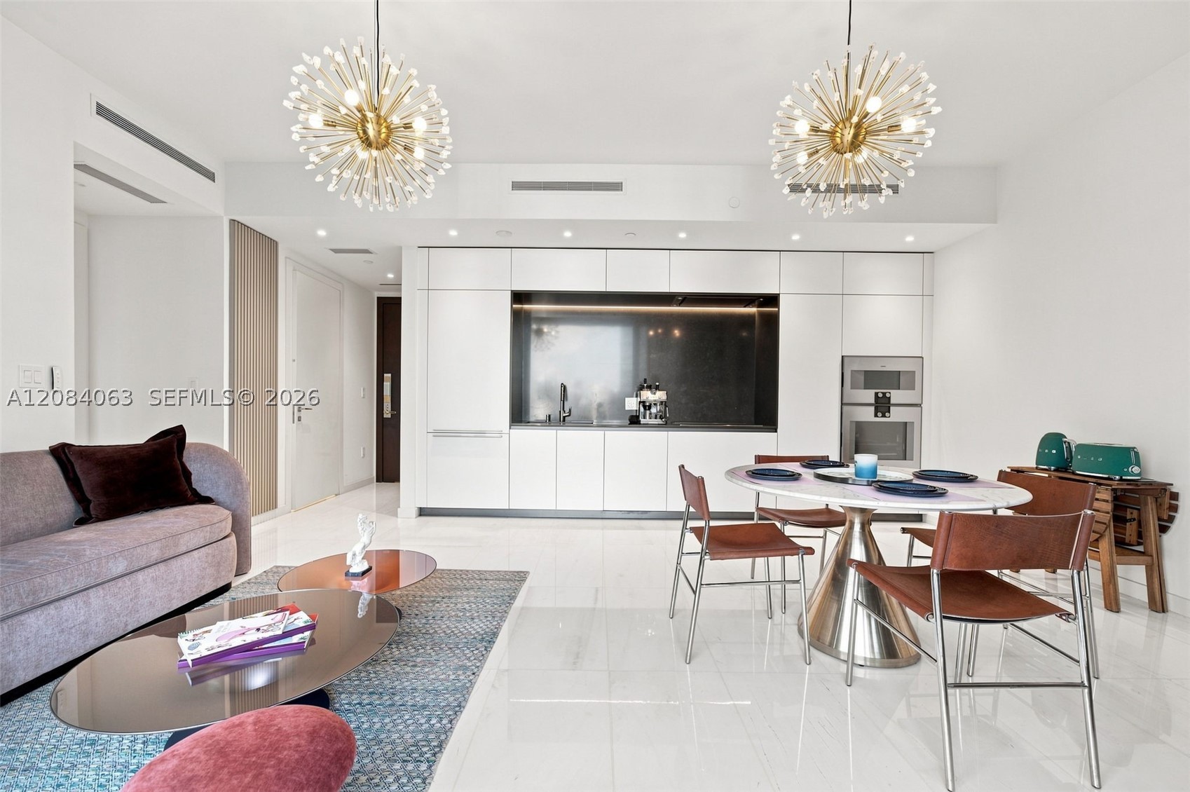 300 Biscayne Blvd Way #3908, Miami FL 33131