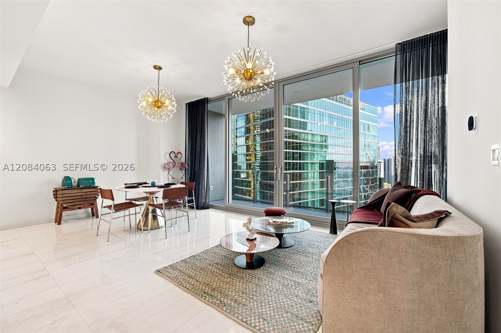 300 Biscayne Blvd Way #3908, Miami FL 33131