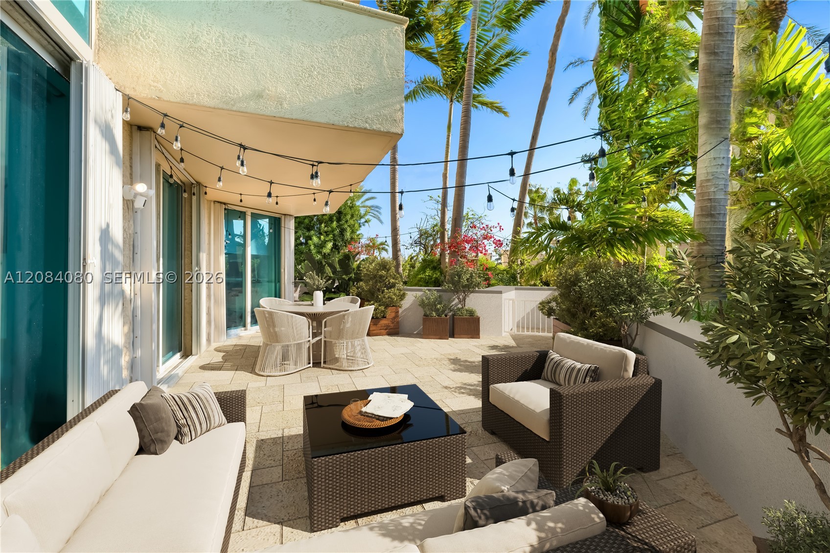 300 S Pointe Dr #303, Miami Beach FL 33139