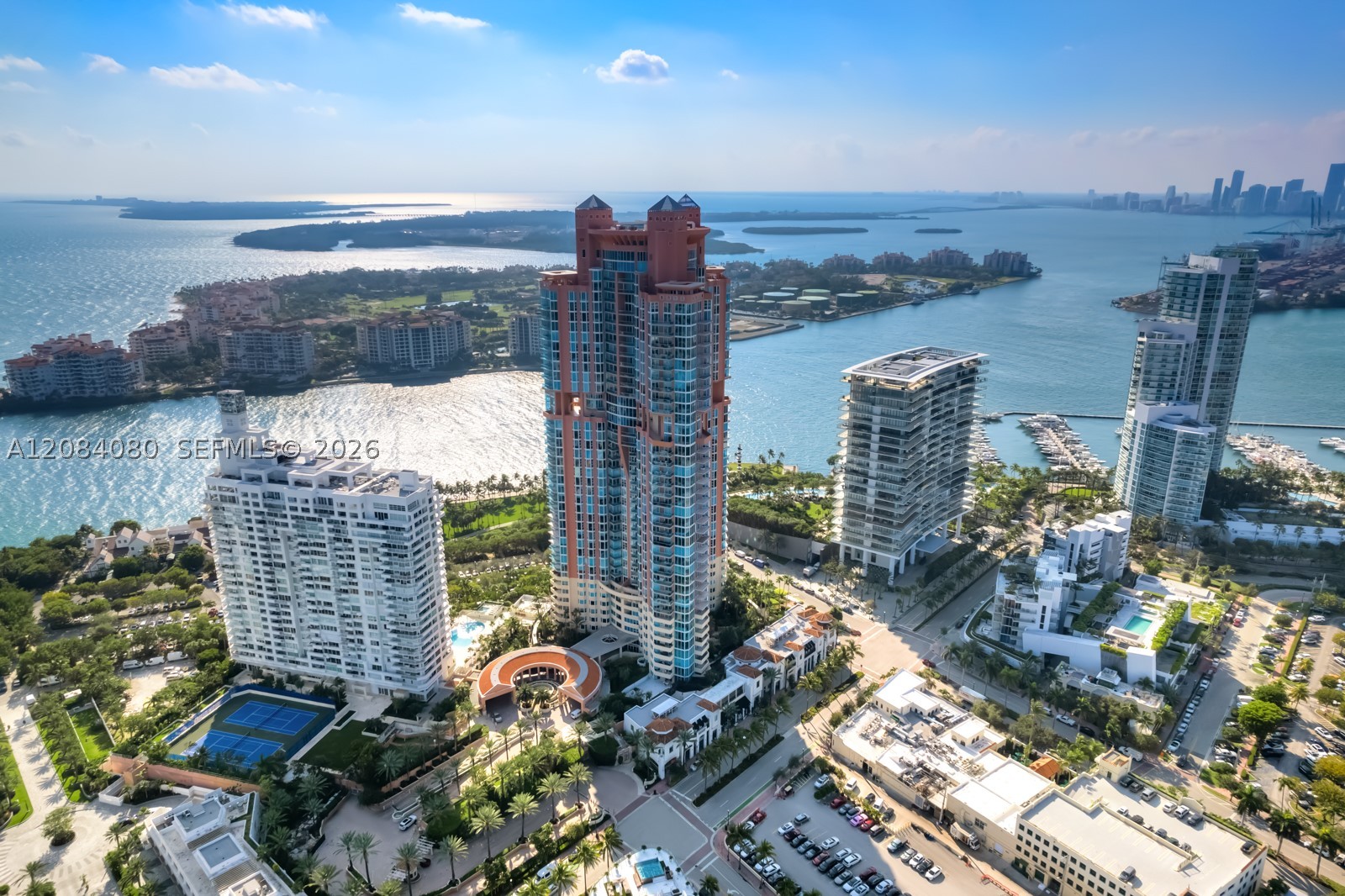 300 S Pointe Dr #303, Miami Beach FL 33139